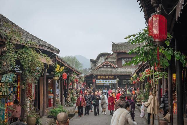 绝代风华再现!人间尤物叶玉卿,写真赏心悦目,诠释无尽女神魅力